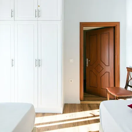 Feriehus Lala Áno Korakiána